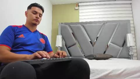 david_victoriaa online show from 06/12/26, 01:10