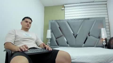 david_victoriaa online show from 07/25/26, 01:08