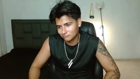 Snapshot of davidbless chatting on 06/11/26, 01:05 David Bless online show from 06/11/26, 01:05