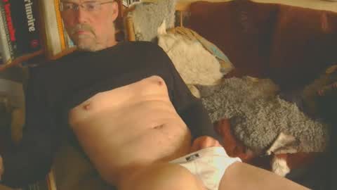 Snapshot of davidbo_no1 chatting on 09/19/25, 08:27 David online show from 09/19/25, 08:27