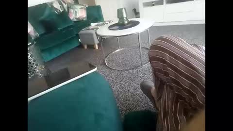 davidf75 online show from 10/08/25, 08:34