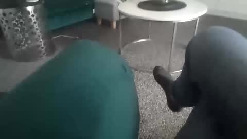 Snapshot of davidf75 chatting on 11/11/25, 12:49 davidf75 online show from 11/11/25, 12:49