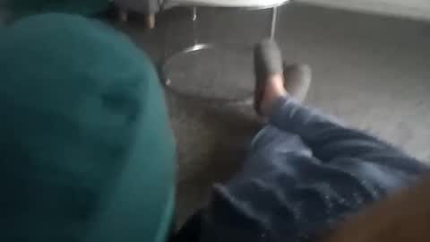 Snapshot of davidf75 chatting on 11/18/25, 09:03 davidf75 online show from 11/18/25, 09:03