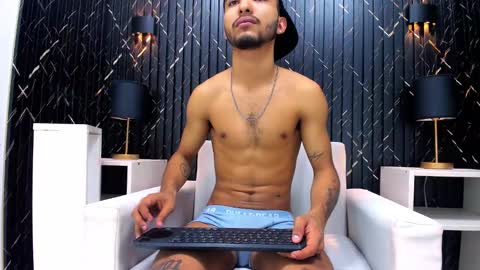 David online show from 02/21/25, 06:15