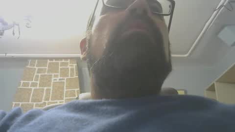 Snapshot of davidmax245 chatting on 10/27/25, 06:01 davidmax245 online show from 10/27/25, 06:01