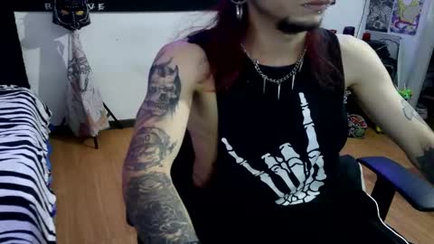   online show from 01/03/25, 03:27