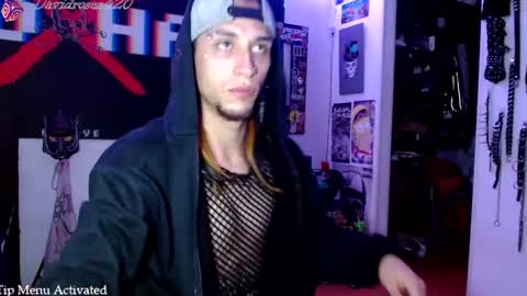   online show from 03/10/25, 02:17