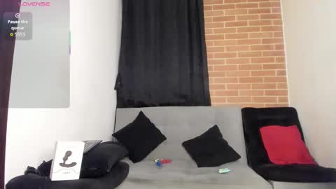 davidx_x21 online show from 10/28/25, 11:29