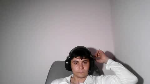 Snapshot of davidxstorm chatting on 05/18/26, 10:37 David online show from 05/18/26, 10:37
