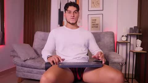 Snapshot of davies_brown chatting on 10/02/25, 09:11 Davies brown schedule 12pm to 5pm col time online show from 10/02/25, 09:11