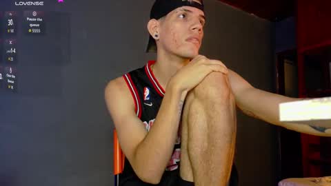 Snapshot of daviid_huge chatting on 09/20/25, 08:15 daviid_huge online show from 09/20/25, 08:15