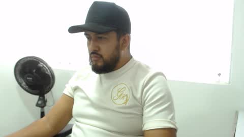 Snapshot of daviko07 chatting on 12/15/25, 08:24 daviko07 online show from 12/15/25, 08:24