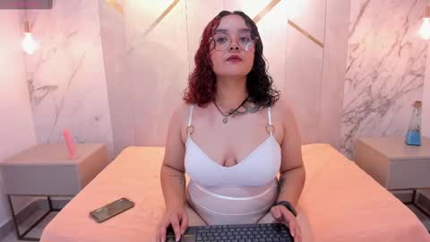 Emma online show from 03/09/25, 04:05