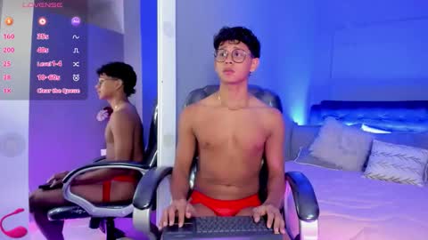 Snapshot of dawn_16 chatting on 11/18/25, 10:03 dawn_16 online show from 11/18/25, 10:03