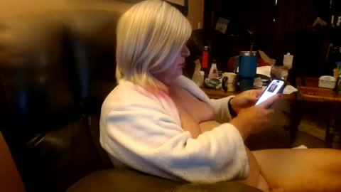 dawndoesall online show from 06/15/26, 02:58