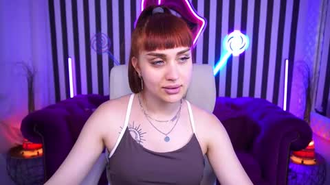 Snapshot of dawngwin chatting on 06/08/26, 01:00 DawnGwin Sasha online show from 06/08/26, 01:00