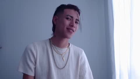 Snapshot of daxonreyy_ chatting on 11/11/25, 08:53 Daxon online show from 11/11/25, 08:53