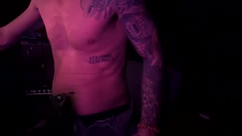 Snapshot of day__tripper chatting on 10/06/25, 07:39 day tripper online show from 10/06/25, 07:39