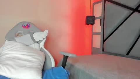 dayana_harlow2 online show from 02/16/25, 03:05