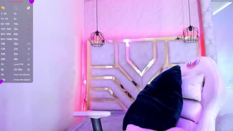 Snapshot of dayana_harlow2 chatting on 10/31/25, 08:21 dayana_harlow2 online show from 10/31/25, 08:21