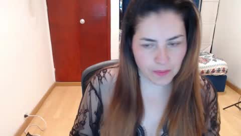 dayanhank online show from 10/18/25, 10:16