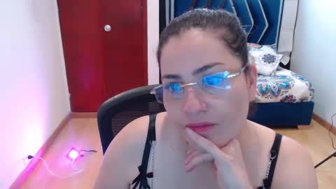 dayanhank online show from 10/22/25, 01:00