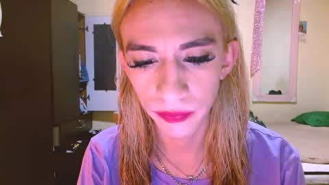 dayanna_01_ online show from 06/10/26, 08:52