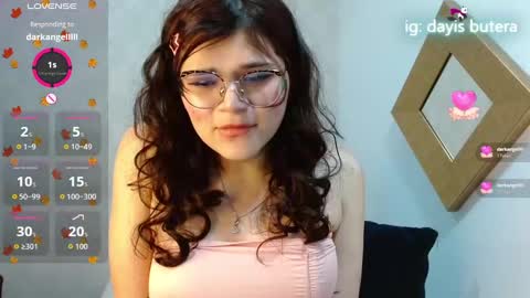 Dayanna online show from 10/28/25, 01:36