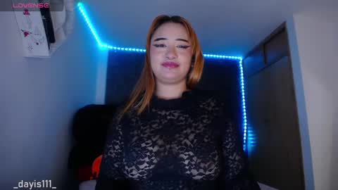 Snapshot of dayis_sweet chatting on 11/10/25, 02:43 Dayis online show from 11/10/25, 02:43