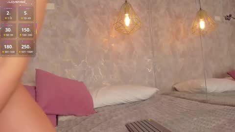 Snapshot of dayra_angels chatting on 11/14/25, 06:28 DAYRA ANGELS online show from 11/14/25, 06:28