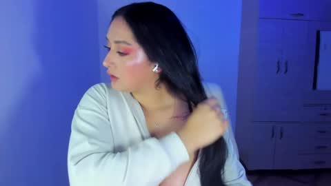    online show from 06/05/26, 10:04