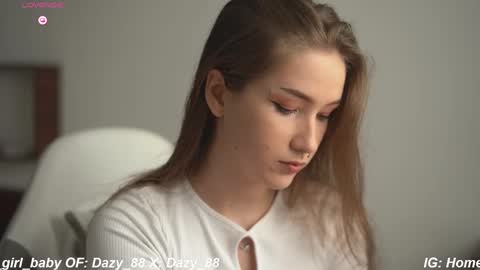 Snapshot of dazy_88 chatting on 02/27/25, 01:16 Dazy    My Fansly  online show from 02/27/25, 01:16