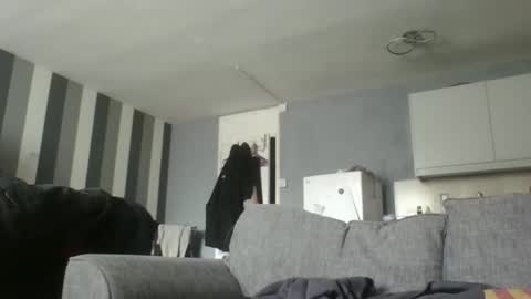 Dazzill online show from 10/01/25, 02:23