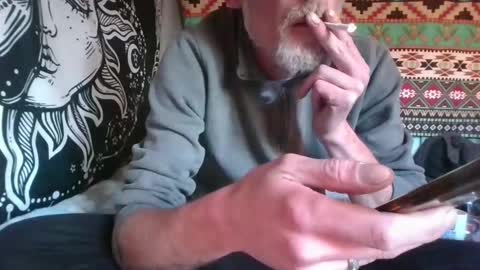 Snapshot of db303 chatting on 11/01/25, 10:06 derek online show from 11/01/25, 10:06