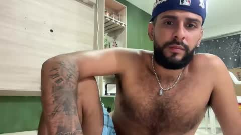 Snapshot of dcollins_ chatting on 11/06/25, 07:42 dcollins_ online show from 11/06/25, 07:42