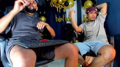 Snapshot of dcollins_ chatting on 11/28/25, 10:34 dcollins_ online show from 11/28/25, 10:34