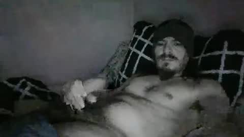 Snapshot of dcredhood chatting on 09/22/25, 11:45 dcredhood online show from 09/22/25, 11:45