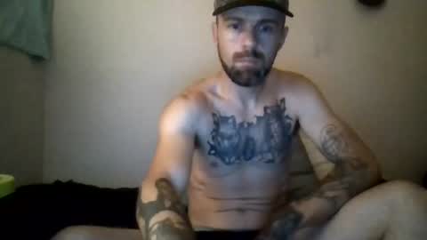 Snapshot of dcrim909 chatting on 07/17/26, 07:04 Hungmoose69 online show from 07/17/26, 07:04