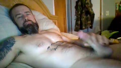 Snapshot of ddady22 chatting on 02/01/25, 10:59 ddady22 online show from 02/01/25, 10:59