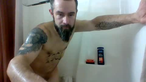 Snapshot of ddady22 chatting on 02/11/25, 11:32 ddady22 online show from 02/11/25, 11:32