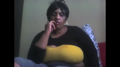 Snapshot of ddboobsnipples chatting on 11/20/25, 02:39 ddboobsnipples online show from 11/20/25, 02:39