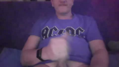 Play with me while I watch you german handsome squirtlover love small girls small tits big clit cut c2c shaved online show from 01/09/25, 04:28
