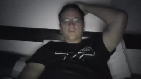 Play with me while I watch you german handsome squirtlover love small girls small tits big clit cut c2c shaved online show from 05/25/26, 11:44