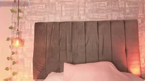 Snapshot of dea_athenea chatting on 12/03/25, 08:07 dea_athenea online show from 12/03/25, 08:07