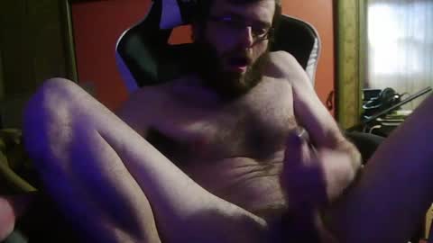 Snapshot of deandickshire chatting on 12/17/24, 08:10 Dean Dickshire online show from 12/17/24, 08:10