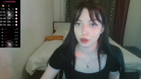 Snapshot of dear_helga chatting on 12/08/24, 04:18 dear_helga online show from 12/08/24, 04:18