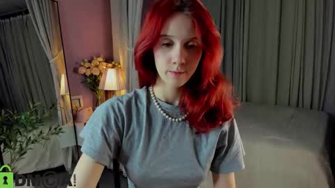 Snapshot of dearly_emily chatting on 02/10/26, 05:28 Emily GMT2 Mon 10 AM - 4 PM Wed 10 AM - 4 PM Thu 10 AM - 4 PM Fri 10 AM - 4 PM Sat 10 AM - 4 PM online show from 02/10/26, 05:28