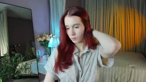 Snapshot of dearly_emily chatting on 06/14/26, 05:26 Emily GMT2 Mon 10 AM - 4 PM Wed 10 AM - 4 PM Thu 10 AM - 4 PM Fri 10 AM - 4 PM Sat 10 AM - 4 PM online show from 06/14/26, 05:26