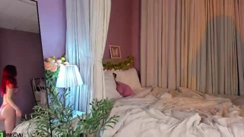 Snapshot of dearly_emily chatting on 07/21/26, 05:26 Emily GMT2 Mon 10 AM - 4 PM Wed 10 AM - 4 PM Thu 10 AM - 4 PM Fri 10 AM - 4 PM Sat 10 AM - 4 PM online show from 07/21/26, 05:26
