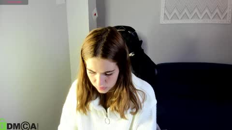 Jennifer online show from 05/17/26, 11:01